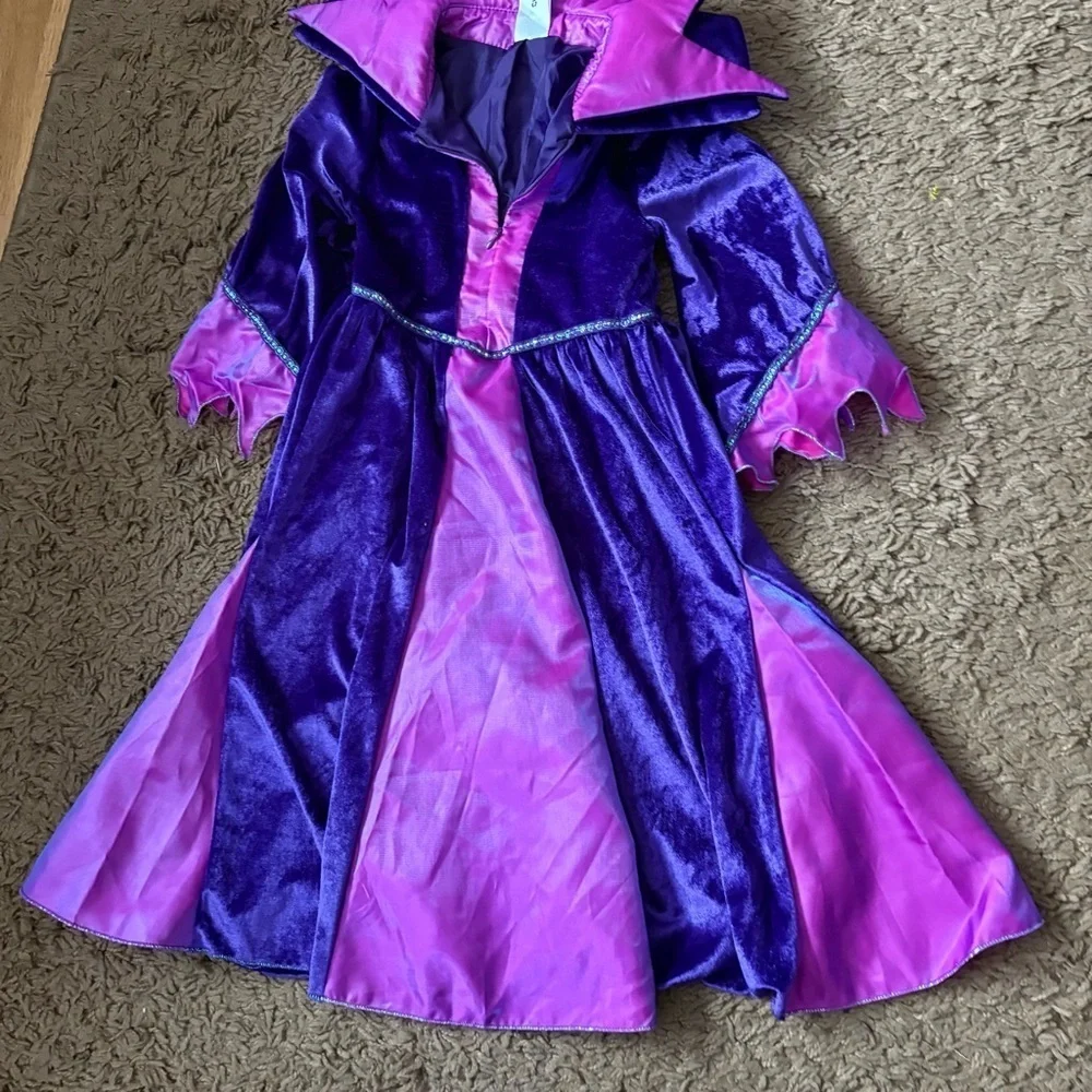 Disney Store Maleficent Costume W/ Head Piece Purple Sz 4 Kids Halloween Villain - Picture 2 of 7